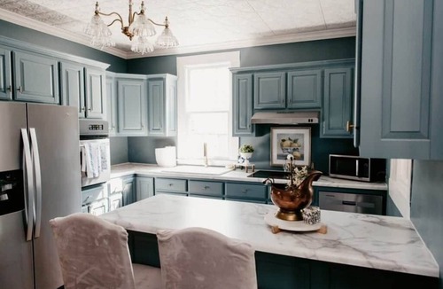 Elizabethtown House | Boutique home, Shawnee Forest, close to the river