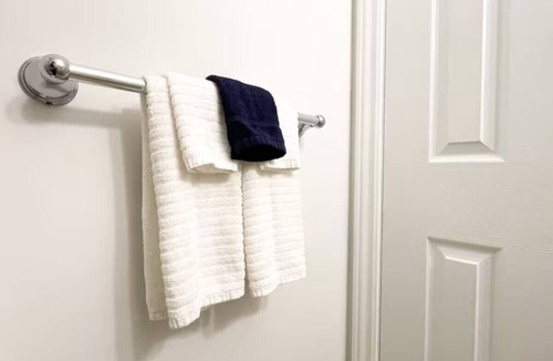 Thunder Bay Apartment | Boutique Hotel #5 - 2 Queen beds