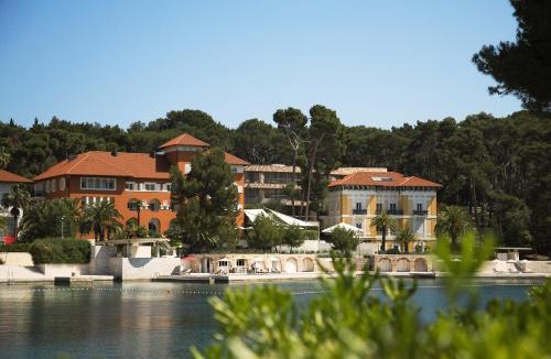 Cove Murtar Hotel | Boutique Hotel Alhambra