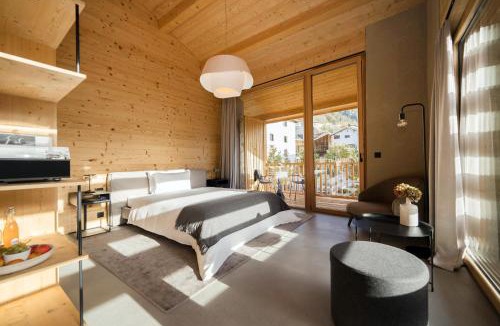 Tomils Hotel | Boutique Hotel Casa Giovanoli