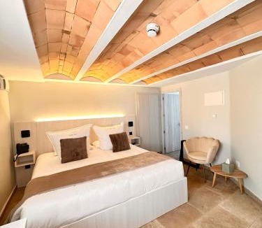 Castello d'Empuries Hotel | Boutique Hotel Comtal Empuries
