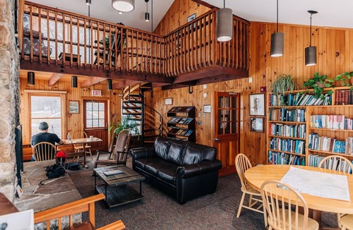 Pinkham's Grant Condo | Boutique Hotel Room, 2 Bunks, Shared Bathrooms