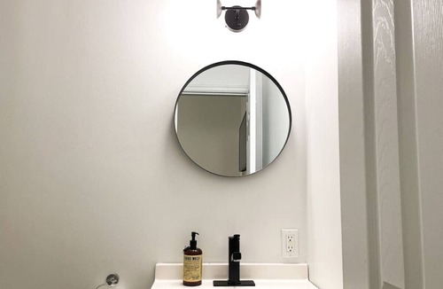 Thunder Bay Apartment | Boutique Hotel - Suite #4 Single