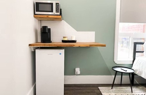 Thunder Bay Apartment | Boutique Hotel - Suite #8 Single