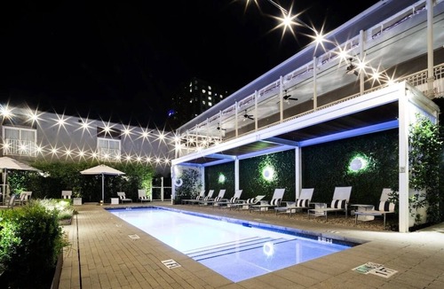 West Campus Hotel | Boutique Hotel with a Touch of History & Pool - Near Capitol Building