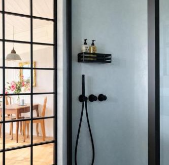 Kreuzlingen Apartment | Boutique Loft Studio