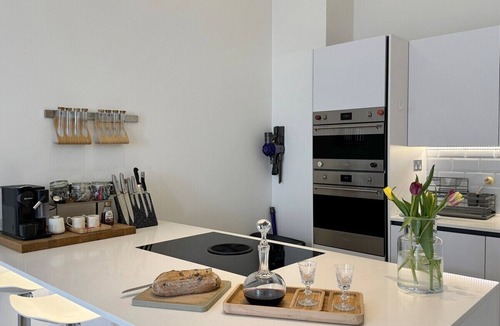 Southfield Apartment | Boutique Loft Style - Apartment