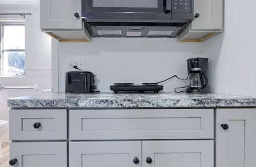 Akron Bed & Breakfast | Boutique Motel in Akron