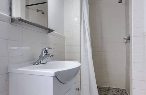 Akron Bed & Breakfast | Boutique Motel in Akron