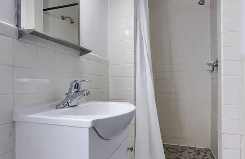 Akron Bed & Breakfast | Boutique Motel in Akron