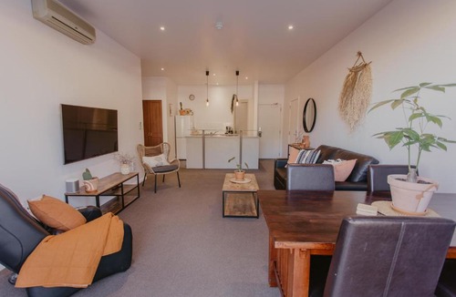 Gisborne Apartment | Boutique @ Portside Hotel