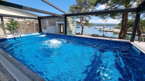 Porat House | Boutique Resort Villa VISTA