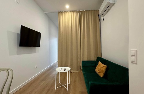 Extramurs Apartment | Boutique Room - Vila Prades I
