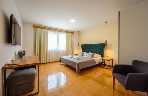 Kula Norinska Bed & Breakfast | BOUTIQUE ROOMS KICAN