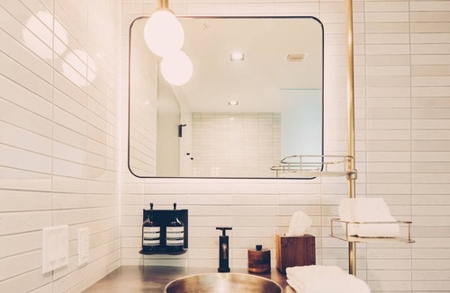South River City Hotel | Boutique Stay in Austin’s South Congress Arts District