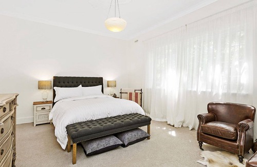 Malvern East Apartment | BOUTIQUE STAYS - Frankies Place