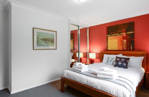 Sandringham House | BOUTIQUE STAYS - Sandy Haven A