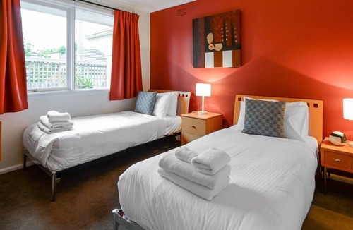 Sandringham House | BOUTIQUE STAYS - Sandy Haven A