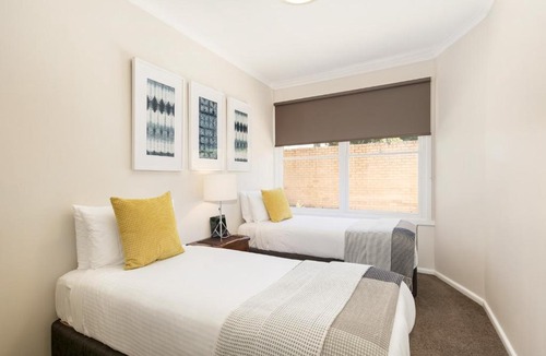 Sandringham House | BOUTIQUE STAYS - Sandy Breeze 1