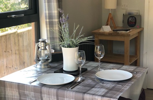 Beer Cabin | Boutique studio Escape Pod in Devon, 5 minutes from the beach with parking.