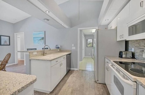 Broadmoor Villa | BouVista East, full refund*, heated pool, sleeps 6