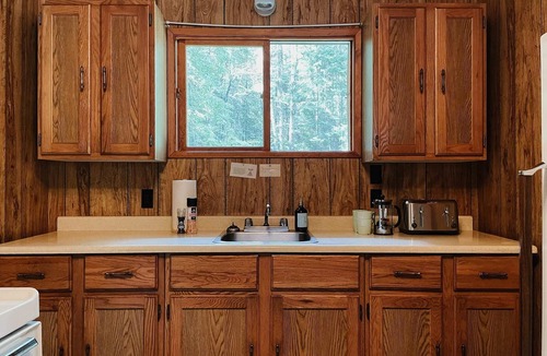 Sioux Narrows Nestor Falls Cabin | Bowerbird Beach Camp Cabin #5