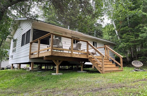 Sioux Narrows Nestor Falls Cabin | Bowerbird Beach Camp Cabin #5