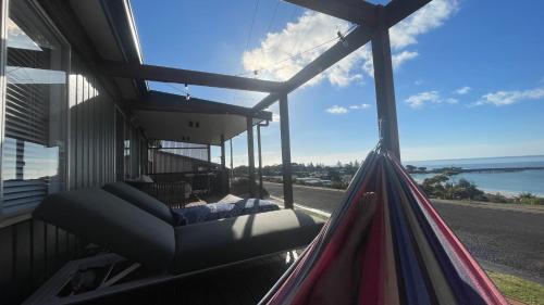 Penneshaw House | Bower by the Sea