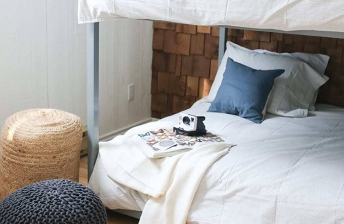 Arnes Cabin | Bowerbird Stays Cool & Cozy Cabin