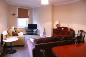 Lincoln Apartment | Bowl Full Holiday Let