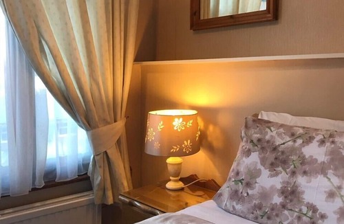 Hoole House | Bowman Lodge