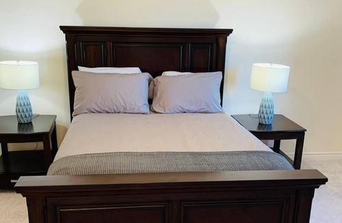 Bowmanville House | Bowmanville’s Beauty.
