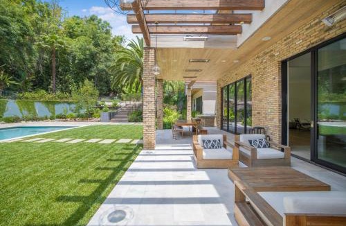 Beverly Hills Apartment | Bowmont