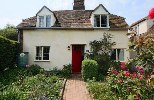 Eastling House | Box Cottage