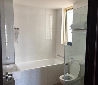 Sutherland Hotel | Boyles Hotel