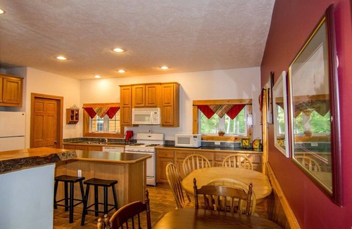 Boyne City House | Boyne Mountain Log Home