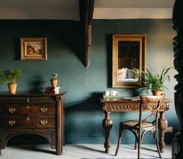 Willesborough Hotel | Boys Hall