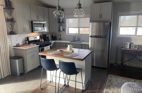 Bozeman House | Bozeman Beehive