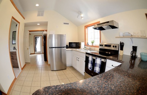 Guilderland Center House | Bozenkill Bungalow: Charming countryside home.