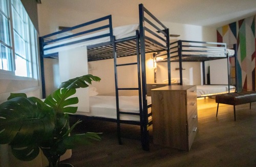 Anaheim Resort House | Bposhtels Anaheim