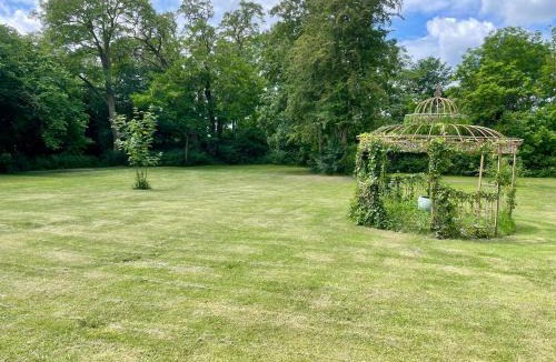 Nykobing Falster Bed & Breakfast | Brændte Ege Gods