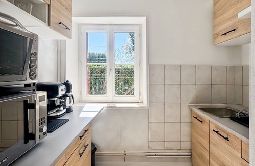 Bagnoles-de-l'Orne Apartment | Bright, quiet T1 with private parking