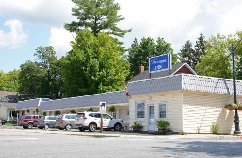 Bracebridge Hotel | Bracebridge Inn