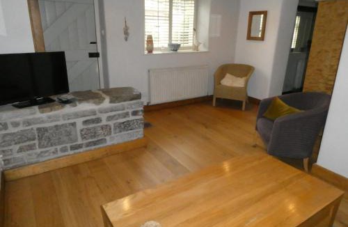 Dundon House | Bracken in Converted Barn