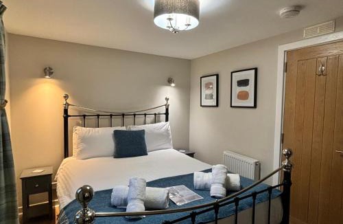 Lewiston House | Bracken Lodge 6 with Hot Tub