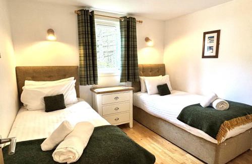 Lewiston House | Bracken Lodge 8 with Hot Tub