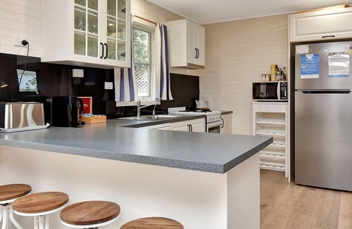 Rothbury Cottage | Bracken Ridge Vineyard - The Stables - Villa 1