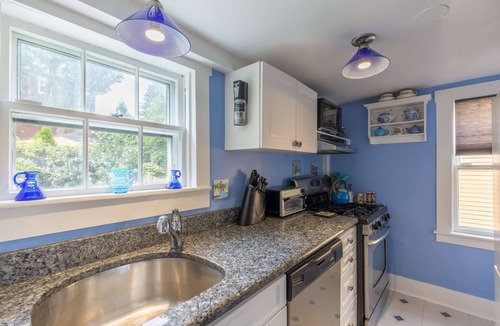 Marblehead House | Brackett Cottage