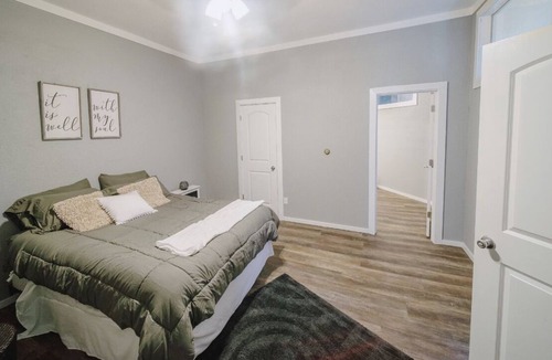 Chariton House | Braden Place