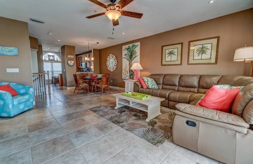 Bradenton Beach House | Bradenton Beachfront Getaway ~ Heated Pool~ HotTub